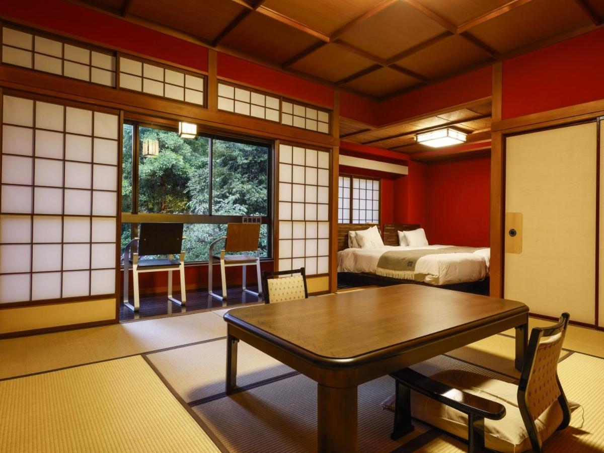 Yoshidaya Sannoukaku Hotel Kaga  Bagian luar foto