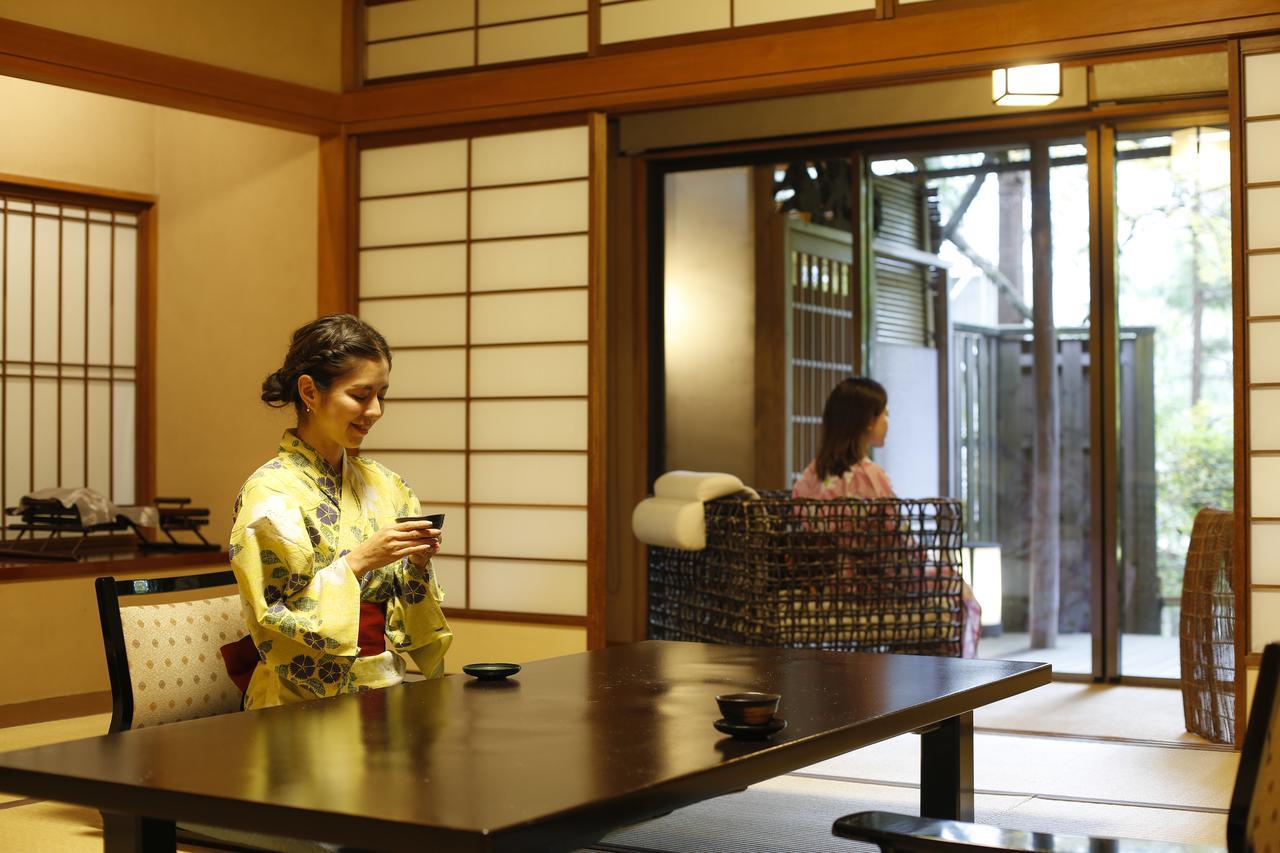 Yoshidaya Sannoukaku Hotel Kaga  Bagian luar foto