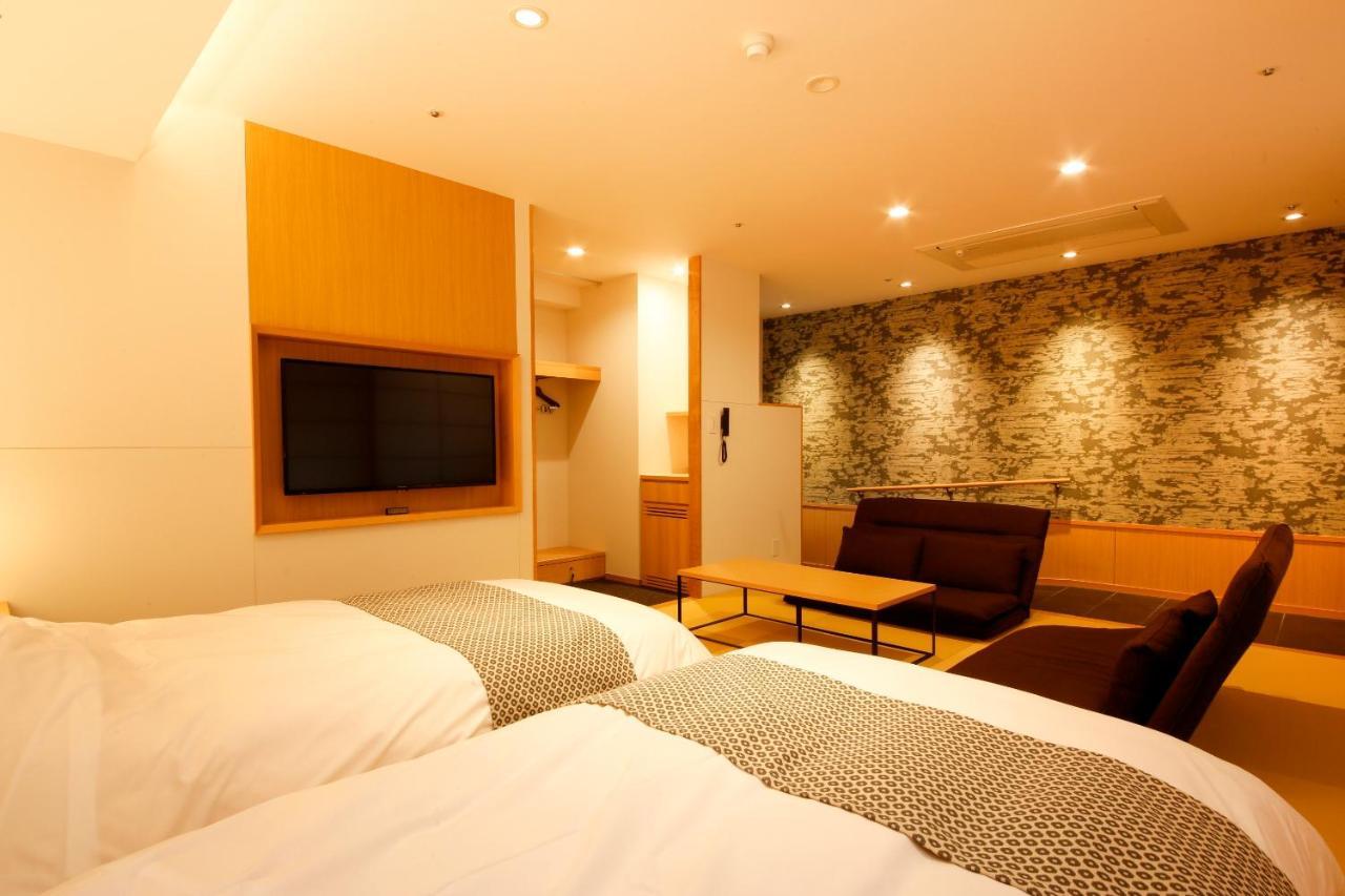 Yoshidaya Sannoukaku Hotel Kaga  Bagian luar foto